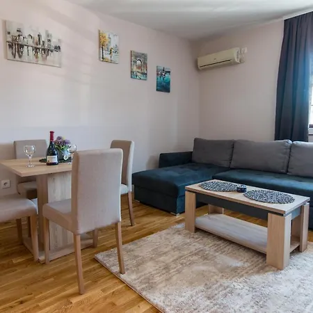 Apartman Agin Kutak Apartment *